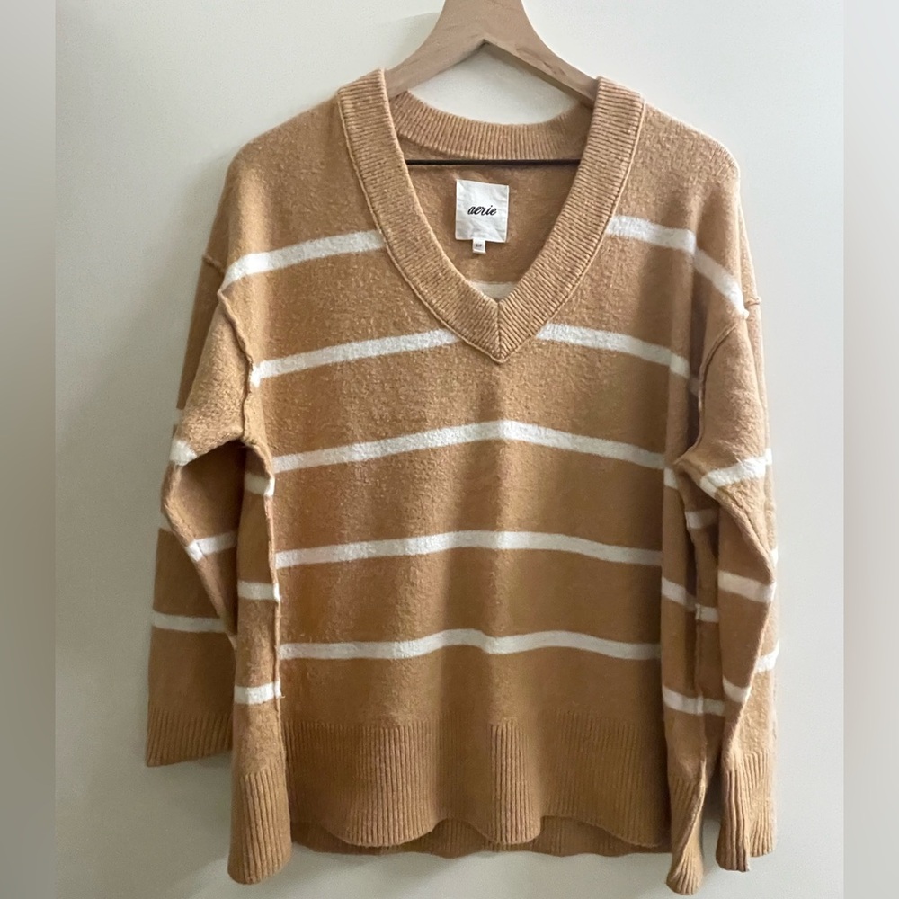 Aerie Women's Tan Striped Sweater